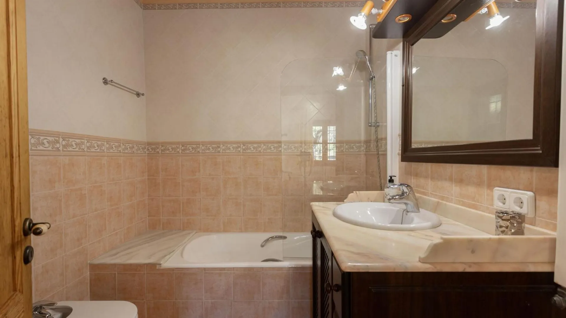Villa Cas Mestre Selva  0*, Selva (Mallorca) Hiszpania